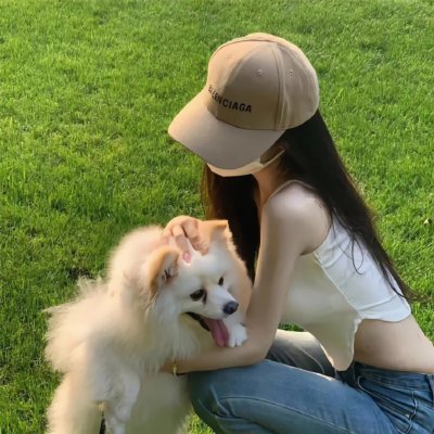 蜜桃女孩